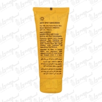 کرم ضد آفتاب و ضد لک بی رنگ مخصوص پوست چرب و مستعد آکنه SPF30 لافارر
